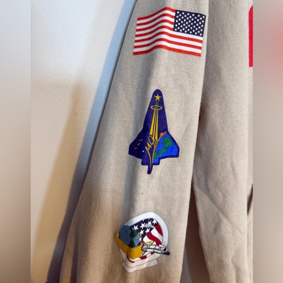 Artist Union NASA Patch Hoodie – Beige, Size M - Picture 5 of 8